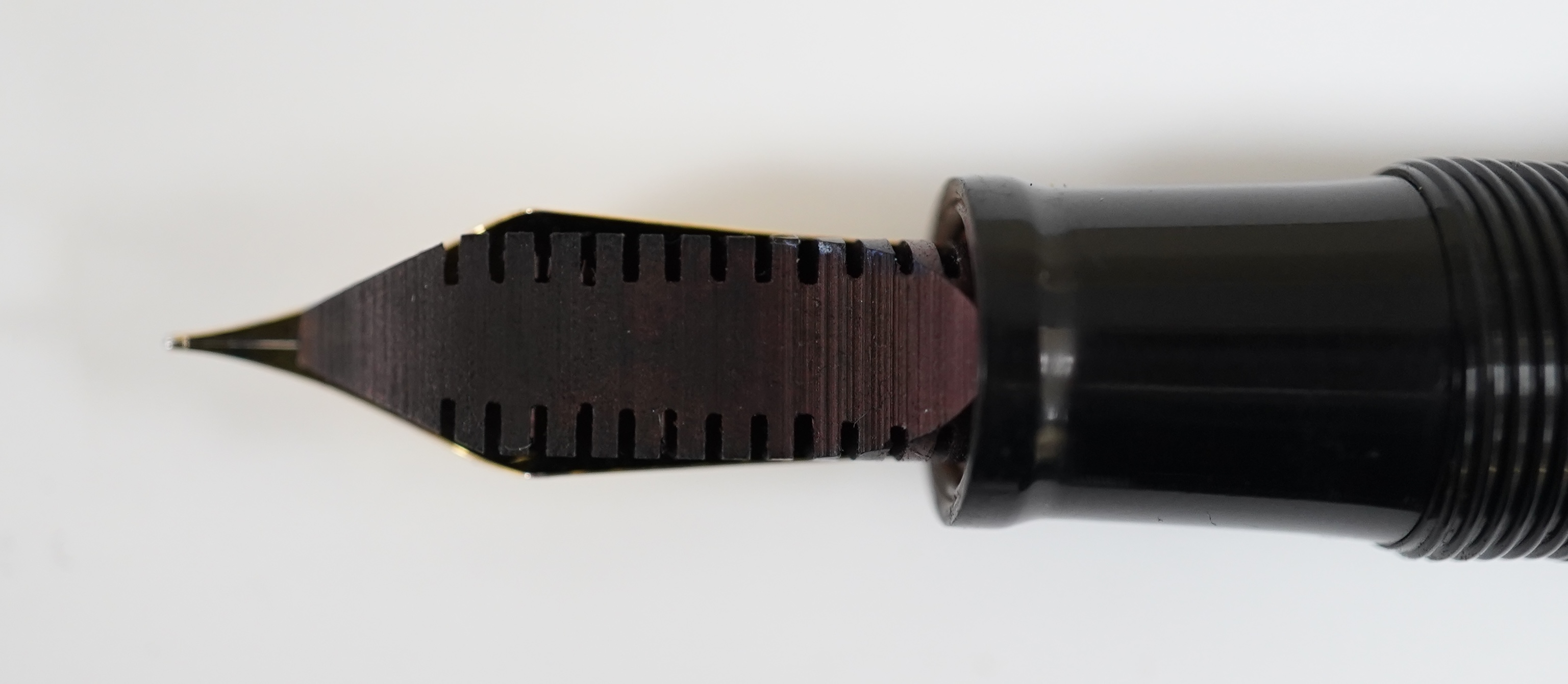 A vintage Omas Extra Piston Filler with 14ct. Omas nib